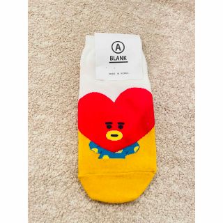 ビーティーイシビル(BT21)のBT21 タタ　靴下　ソックス(靴下/タイツ)