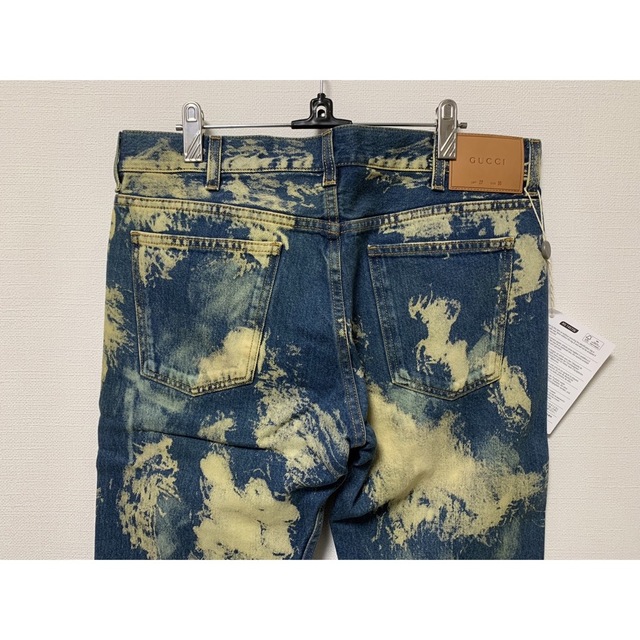 GUCCI - 新品❗️ GUCCI グッチ ブリーチ加工デニムパンツ 33 GUCCI - 新品❗️ GUCCI グッチ ブリーチ加工デニムパンツ 33