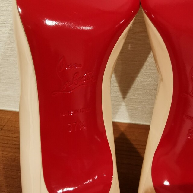 Christian Louboutin(クリスチャンルブタン)のクリスチャンルブタン パンプス　ローヒール　リボン　日本限定　マルシア　ノド　靴 レディースの靴/シューズ(ハイヒール/パンプス)の商品写真