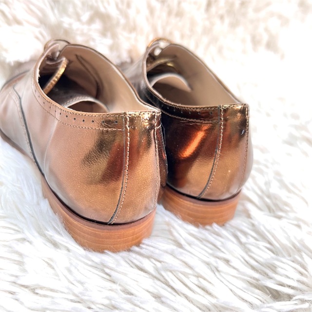 CIVIDINI チヴィディーニ ドレスシューズ ゴールド 本革 サイズ35 レディースの靴/シューズ(ローファー/革靴)の商品写真