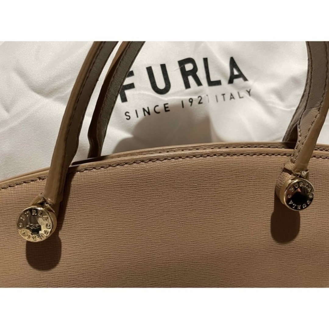 Furla(フルラ)の#FURULA ハンドバッグ　バックチャーム付けます レディースのバッグ(ハンドバッグ)の商品写真