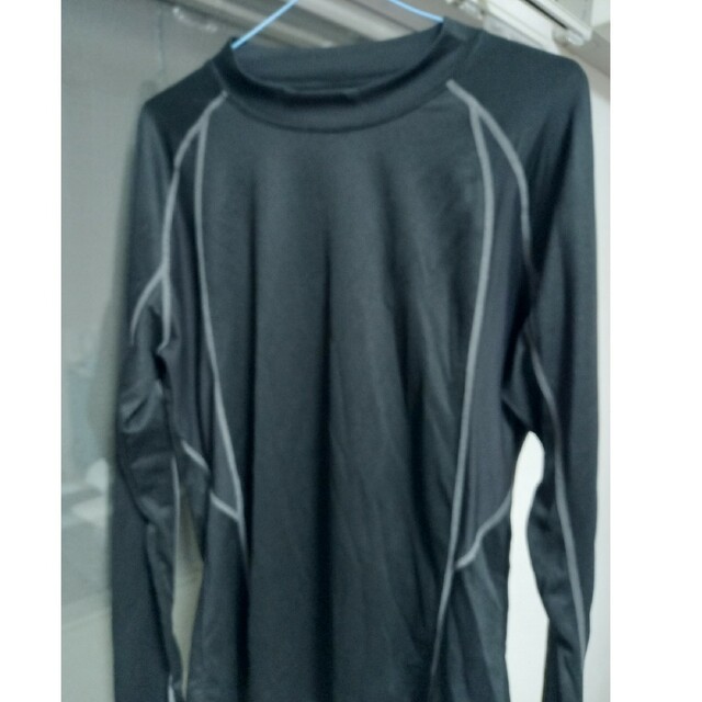 Champion(チャンピオン)の合計9点‼️全てXLサイズ‼️チャンピオンハーフパンツ、H&Mユニクロ半袖シャツ メンズのトップス(Tシャツ/カットソー(半袖/袖なし))の商品写真