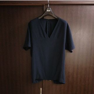 フォクシー(FOXEY)の定価5万円程度★綺麗★フォクシー★ネイビートップス(カットソー(半袖/袖なし))