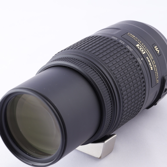 Nikon(ニコン)の170★AF-S 55-300mm★NIKONニコン★手ぶれ補正付き超望遠ズーム スマホ/家電/カメラのカメラ(レンズ(ズーム))の商品写真