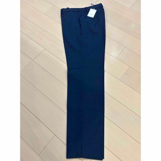 アオキ(AOKI)の【新品】パンツ(カジュアルパンツ)