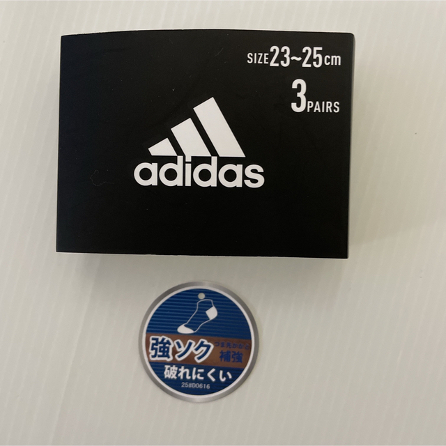 adidas(アディダス)の新品☆アディダス adidas ソックス 靴下 3足組（23-25cm） キッズ/ベビー/マタニティのこども用ファッション小物(靴下/タイツ)の商品写真