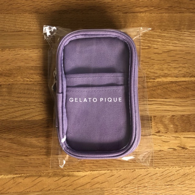 gelato pique(ジェラートピケ)のジェラートピケ  キャリーポーチ　紫　パープル レディースのファッション小物(ポーチ)の商品写真