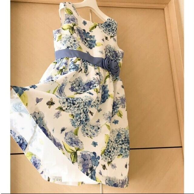 GYMBOREE(ジンボリー)のジンボリー ドレス 紫陽花 Floral Dress 129.5-137cm キッズ/ベビー/マタニティのキッズ服女の子用(90cm~)(ドレス/フォーマル)の商品写真