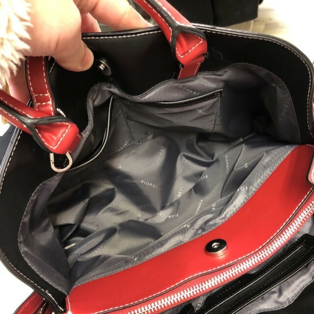 FIORELLI - 美品 FIORELLI 斜め掛けショルダー トートバッグ