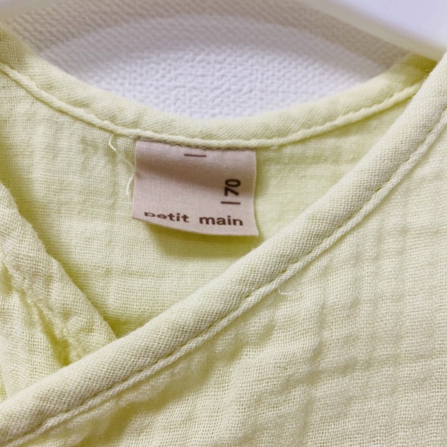 petit main(プティマイン)の【petit main】プティマイン ノースリーブ コットンロンパース 70 キッズ/ベビー/マタニティのベビー服(~85cm)(ロンパース)の商品写真