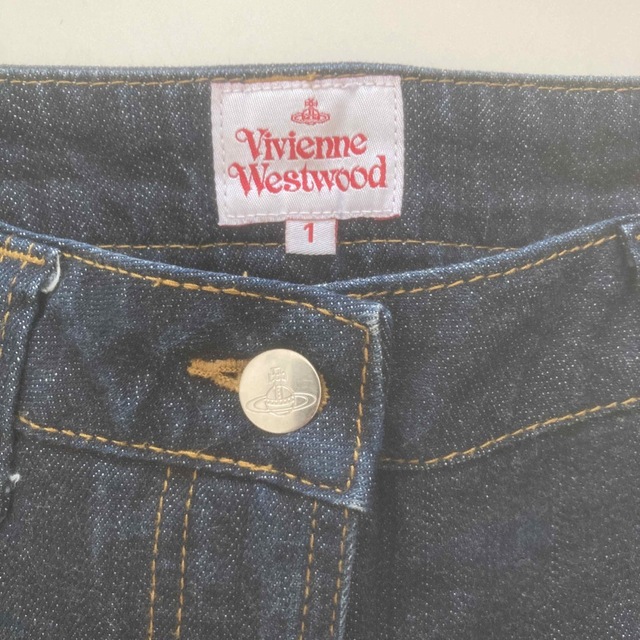 vivienne westwood】ヴィヴィアンデニムスカート(刺繍ゴールド) vivienne westwood】ヴィヴィアンデニムスカート(刺繍ゴールド)