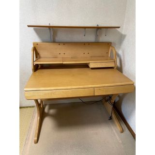 ❶カリモク家具 学習机 机のみ