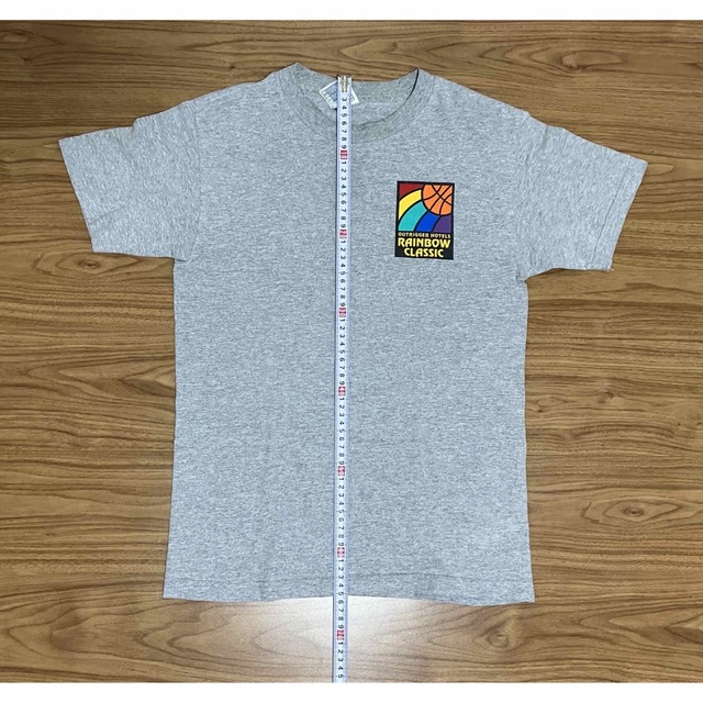 ハワイ大学 バスケットボール Tシャツ Rainbow Classic 2008 メンズのトップス(Tシャツ/カットソー(半袖/袖なし))の商品写真