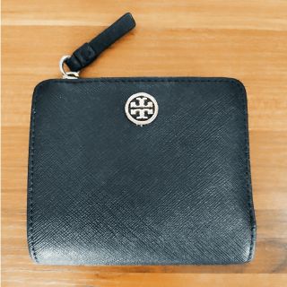 トリーバーチ(Tory Burch)の【TORY BURCH】ロビンソン二つ折り財布　ネイビー(財布)