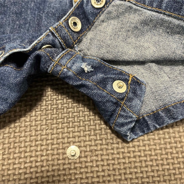 OshKosh(オシュコシュ)の【やや難あり】OSHKOSH オーバーオール75cm ハーフパンツ キッズ/ベビー/マタニティのベビー服(~85cm)(ロンパース)の商品写真