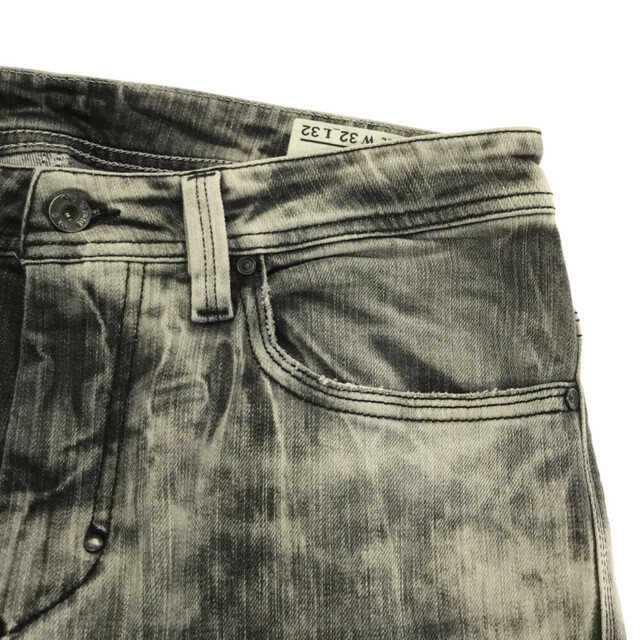 DIESEL(ディーゼル)のDIESEL ディーゼル THANAZ バックポケット刺繍デニムパンツ ブラック メンズのパンツ(デニム/ジーンズ)の商品写真