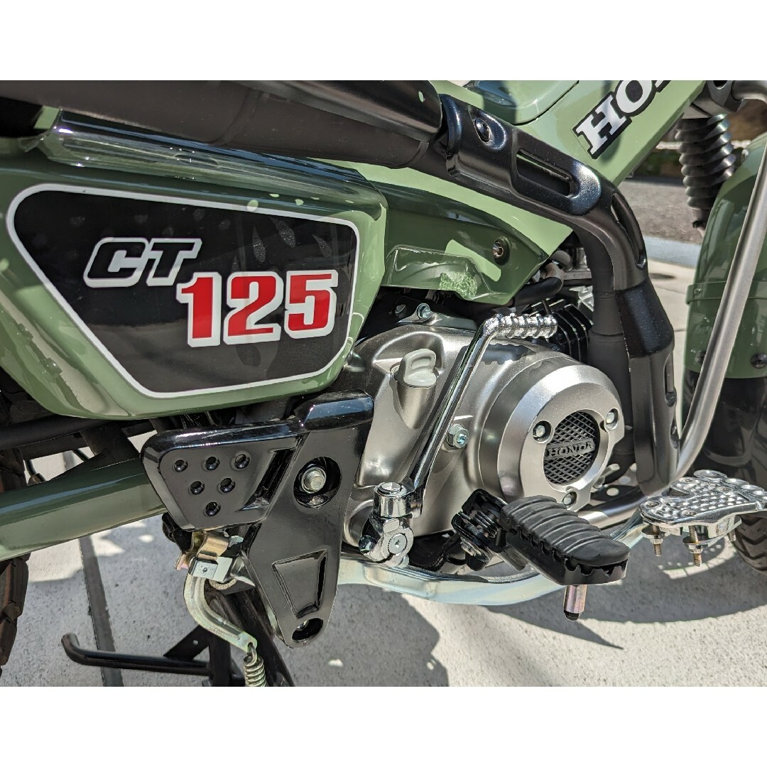ホンダ(ホンダ)のCT125 ハンターカブ ショートキックペダル　シルバー仕様 自動車/バイクのバイク(装備/装具)の商品写真