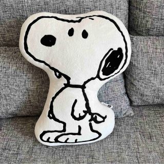 スヌーピー(SNOOPY)のスヌーピーミュージアム　クッション(キャラクターグッズ)