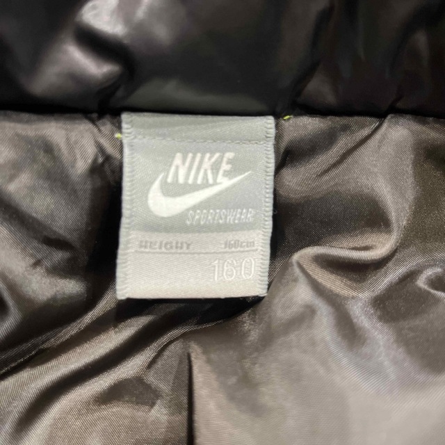 NIKE(ナイキ)のNIKE  ダウンベスト メンズのジャケット/アウター(ダウンベスト)の商品写真