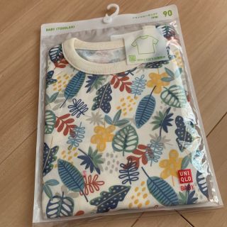 ユニクロ(UNIQLO)の【新品】ユニクロ☆ベビー　90 ドライクルーネックT Tシャツ(Tシャツ/カットソー)