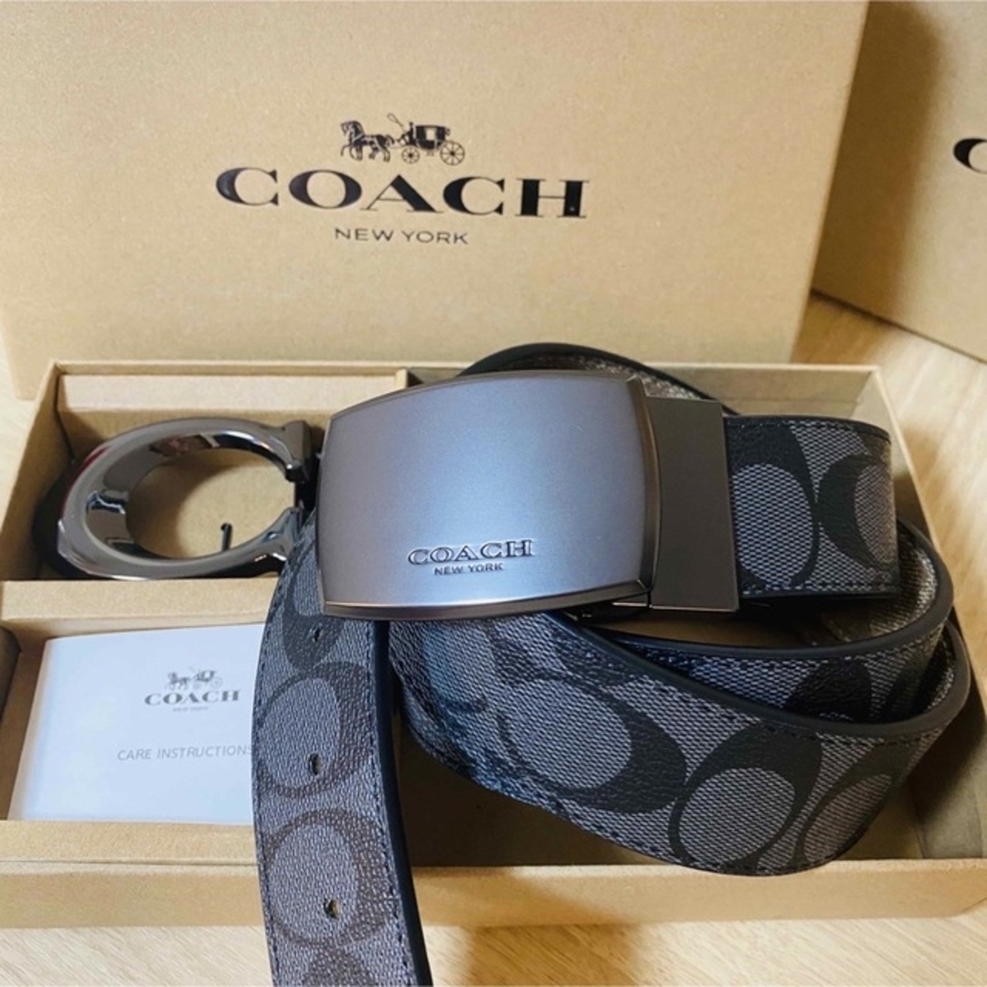 COACH(コーチ)のCOACHコーチ新品正規品リバーシブルレザーベルト回転バックル メンズのファッション小物(ベルト)の商品写真