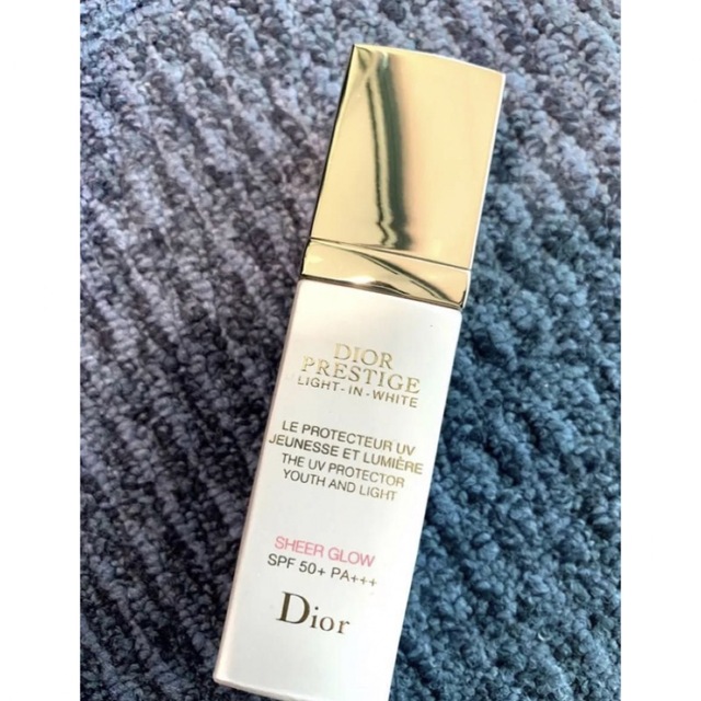Christian Dior(クリスチャンディオール)のDiorプレステージ ホワイト ル プロテクター UV  コスメ/美容のベースメイク/化粧品(化粧下地)の商品写真