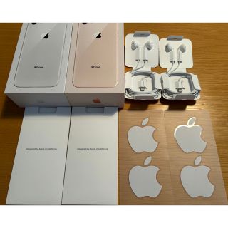 アイフォーン(iPhone)の【純正】iPhoneイヤホンとシールのセット(バッテリー/充電器)