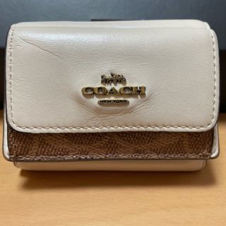 コーチ(COACH)のcoach 財布　三つ折り　ミニウォレット(財布)