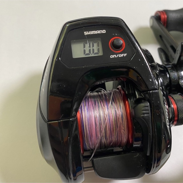 SHIMANO(シマノ)のSHIMANO 17炎月 CT 100HG 中古 スポーツ/アウトドアのフィッシング(リール)の商品写真