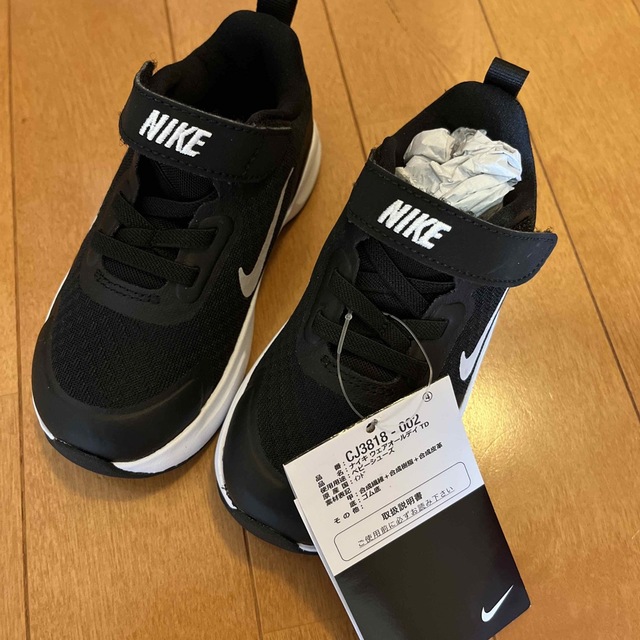 NIKE(ナイキ)のNIKE キッズ 靴 キッズ/ベビー/マタニティのベビー靴/シューズ(~14cm)(スニーカー)の商品写真