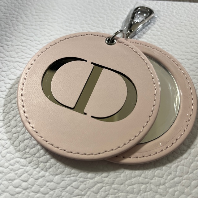 Dior(ディオール)のディオール　ノベルティ　チャーム　ミラー レディースのファッション小物(ミラー)の商品写真