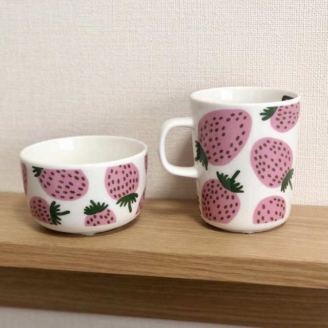 マリメッコ 【marimekko】マグカップ・ミニボウル・マンシッカ・いちご ...