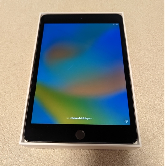 【中古】 iPad mini 第5世代 WiFi 64GB スペースグレイ スマホ/家電/カメラのPC/タブレット(タブレット)の商品写真