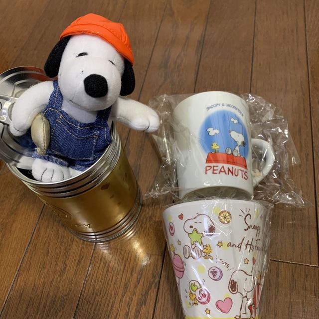 PEANUTS(ピーナッツ)のSNOOPY スヌーピー / まとめ売り グッズ 18点 / PEANUTS エンタメ/ホビーのおもちゃ/ぬいぐるみ(キャラクターグッズ)の商品写真