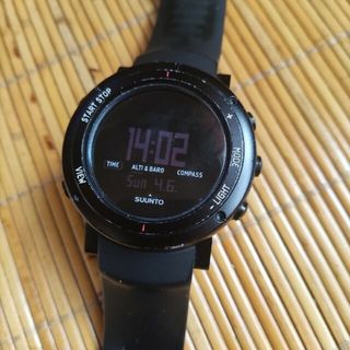 スント(SUUNTO)のスントコアディープブラック(腕時計(デジタル))