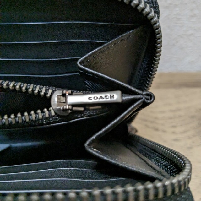 COACH(コーチ)のCOACH 長財布 マホガニー×ダークグリーンカモフラージュ シグネチャー メンズのファッション小物(長財布)の商品写真