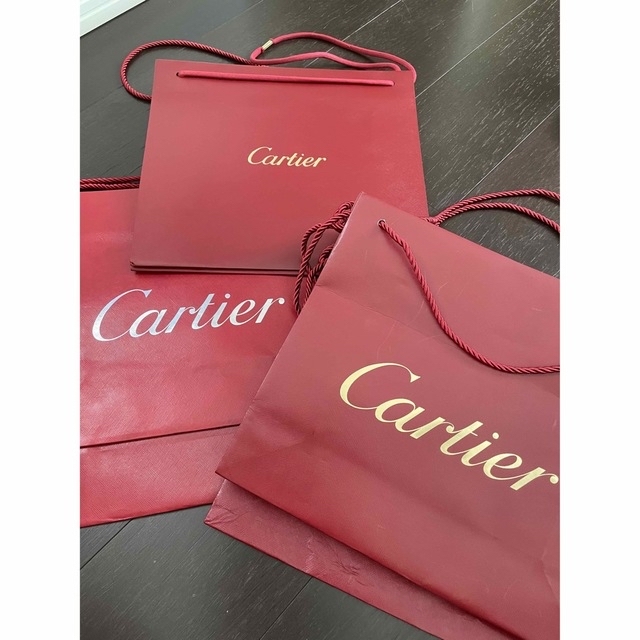 Cartier(カルティエ)のカルティエ 紙袋　大11中5中9  25枚 レディースのバッグ(ショップ袋)の商品写真