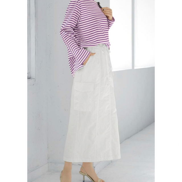 STYLE DELI(スタイルデリ)のスタイルデリ カーゴライクIラインスカート　ホワイト レディースのスカート(ロングスカート)の商品写真