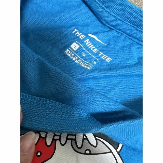 NIKE(ナイキ)のNIKE tシャツ キッズ/ベビー/マタニティのキッズ服女の子用(90cm~)(Tシャツ/カットソー)の商品写真