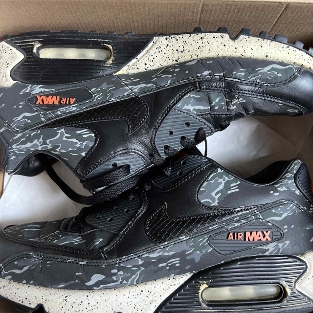 NIKE(ナイキ)のNike Air max 90 atmos BlackTigerCamo メンズの靴/シューズ(スニーカー)の商品写真