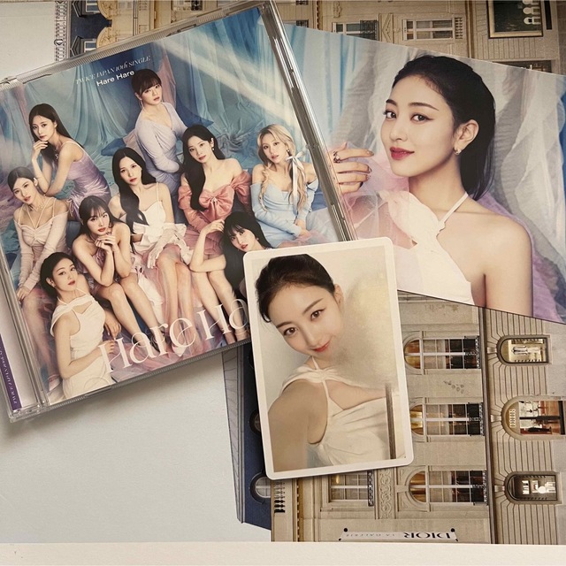 Waste(twice)(ウェストトゥワイス)のHAREHARE CDセット エンタメ/ホビーのCD(K-POP/アジア)の商品写真
