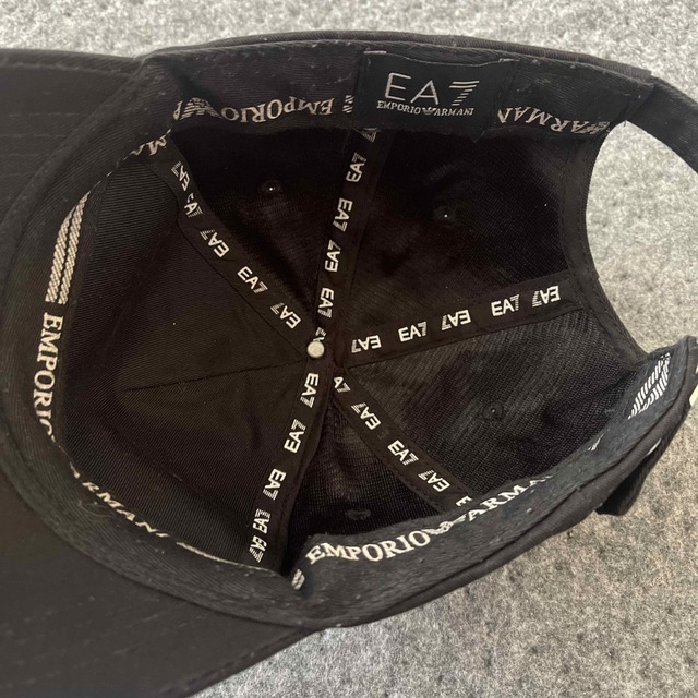 EMPORIO ARMANI EA7(エンポリオアルマーニイーエーセブン)のキャップ エンポリオアルマーニ メンズの帽子(キャップ)の商品写真