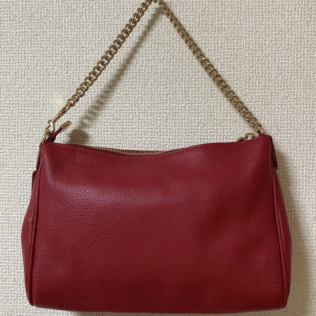 COACH(コーチ)のコーチ/coach ショルダーバック 赤 金チェーン 24x17x4㎝ 約5万円 レディースのバッグ(ショルダーバッグ)の商品写真