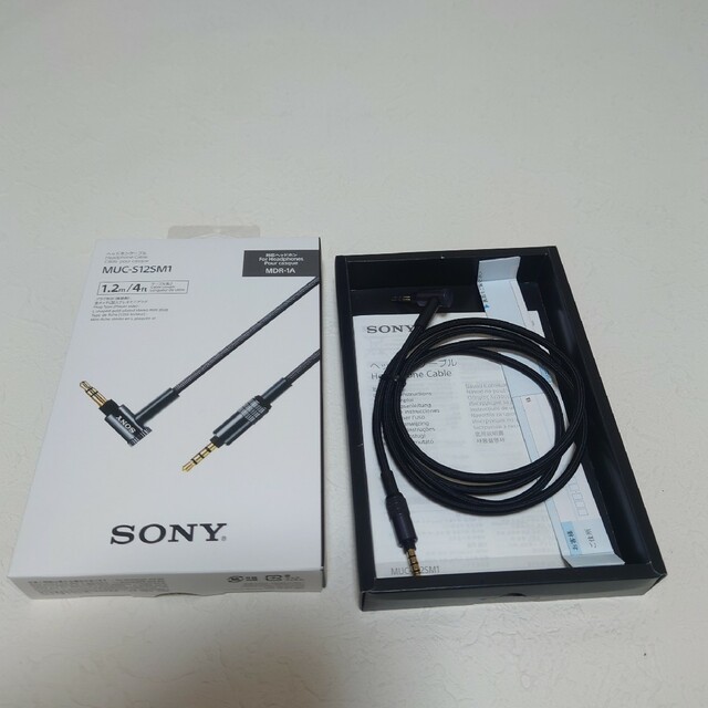 SONY(ソニー)のSONY ヘッドホンケーブル MUC-S12SM1中古 スマホ/家電/カメラのスマホ/家電/カメラ その他(その他)の商品写真