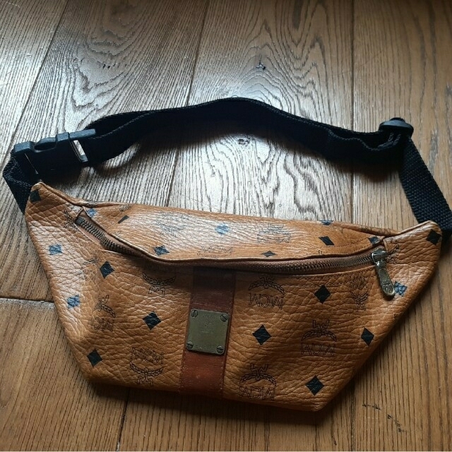 MCM - MCM ウエストポーチ ヴィンテージの通販 by ekn291617shop ...