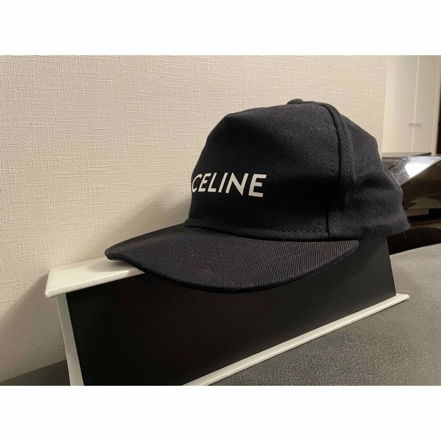 CEFINE(セフィーヌ)のCELINE セリーヌ ブラックロゴキャップＭ正規品 レディースの帽子(キャップ)の商品写真