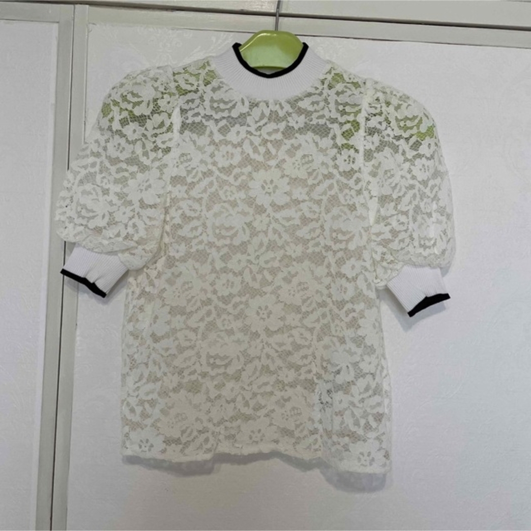 SNIDEL(スナイデル)のスナイデル　レースライントップス　白　MASH うさぎオンライン メンズのトップス(Tシャツ/カットソー(半袖/袖なし))の商品写真