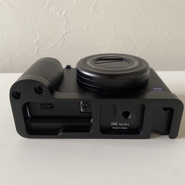 【美品】SONY VLOGCAM ZV-1(B) SGキット 液晶保護フィルム付