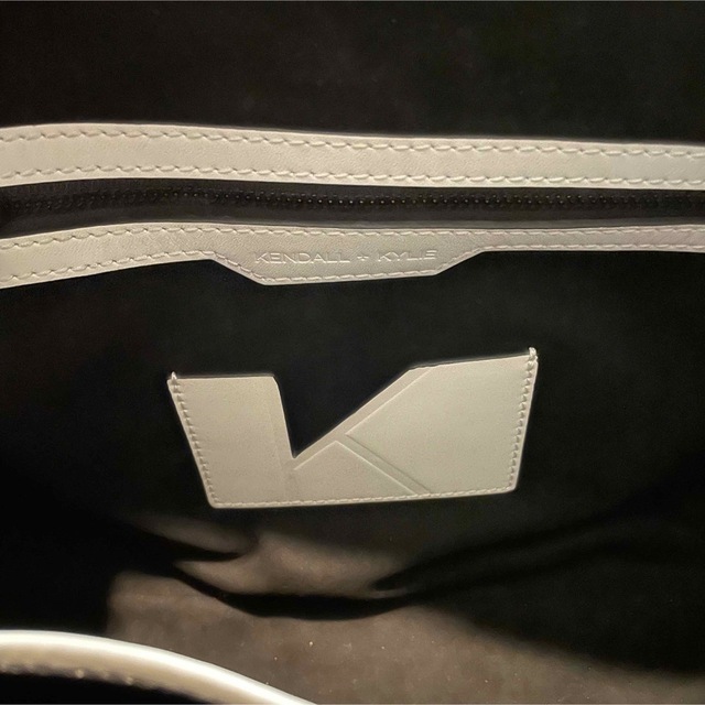 Michael Kors(マイケルコース)のKENDALL+KYLIE バッグ レディースのバッグ(ハンドバッグ)の商品写真