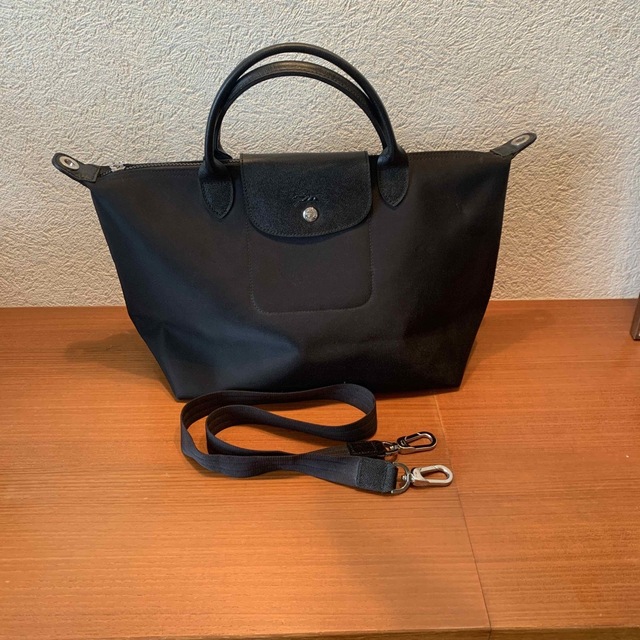 LONGCHAMP(ロンシャン)のロンシャン  ル・プリアージュ ネオ  トートバッグ  M レディースのバッグ(トートバッグ)の商品写真